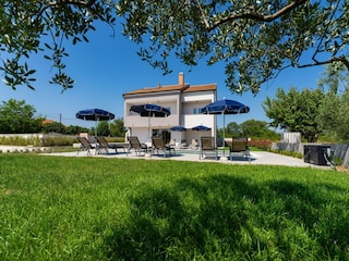 Ferienhaus Galovac Außenaufnahme 8