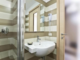 Holiday park Puegnago sul Garda Features 23