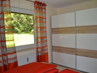 Schlafzimmer - großer Kleiderschrank