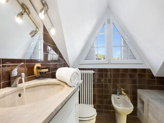 Villa Blanes Caratteristiche 13