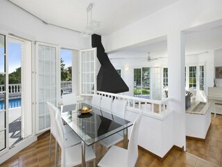 Villa Blanes Características 18