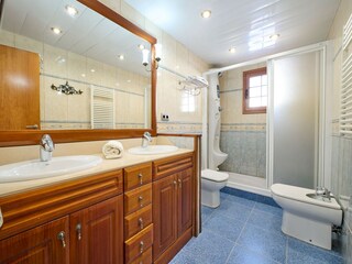 Villa Blanes Caratteristiche 9