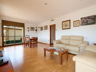 Villa Blanes Caratteristiche 17