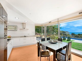 Villa Lloret de Mar Features 7