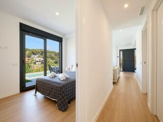 Villa Vidreres Features 20