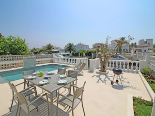 Villa Empuriabrava Outdoor Recording 10