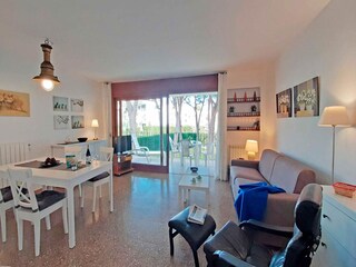Apartamento Calella de Palafrugell Características 11
