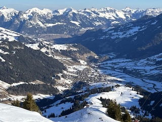 Blick vom Rinderberg nach Zweisimmem