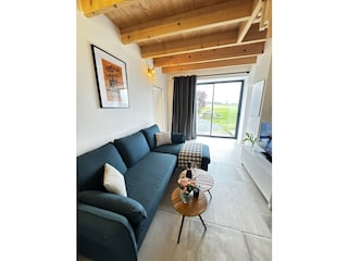 Fernsehzimmer total abtrennbar Zugang zur Terrasse