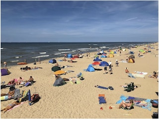 Ein schöner Strand in der Nähe