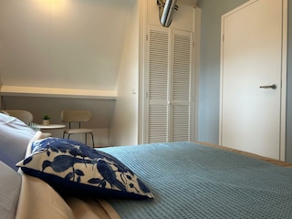 Bedroom with a pleasant atmosphere