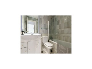 Apartment La Mairena Features 11