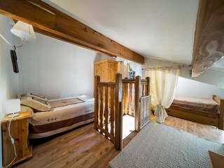 Apartment Uvernet-Fours Ausstattung 2