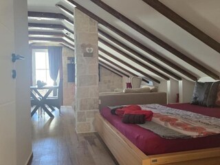 Appartement Brodarica Équipement 11