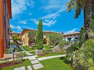 Holiday park Costermano  33