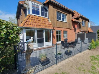 Eingezäunte Terrasse 5 x 9 Meter