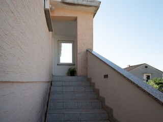 Apartment Povljana  10