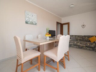 Apartment Povljana  15