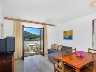 Apartment Zastražišće  9