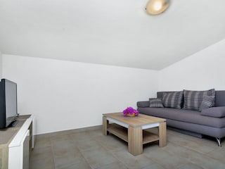 Apartment Zastražišće  9