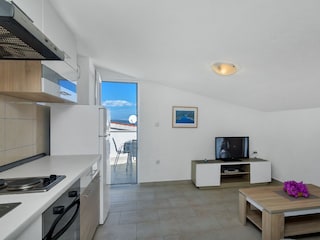 Apartment Zastražišće  11