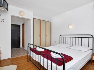 Apartment Zastražišće  11