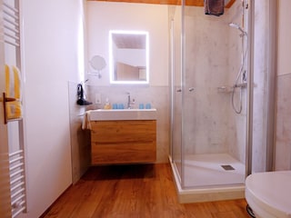 Belvita Fewo 2 - modernes Duschbad