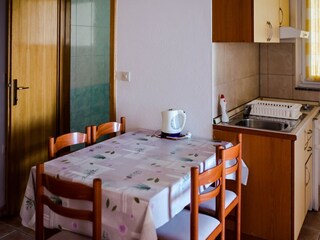 Apartment Drasnice  9