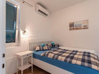 Apartment Stara Novalja Features 4