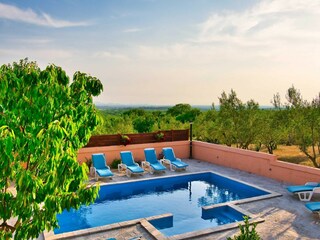 Maison de vacances Lovinac Enregistrement extérieur 1