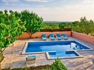 Maison de vacances Lovinac Enregistrement extérieur 2