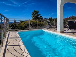 Der Pool kann auf Wunsch beheizt ...