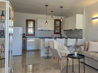 In the fully equipped kitchen...