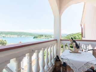 Apartment Supetarska Draga  12