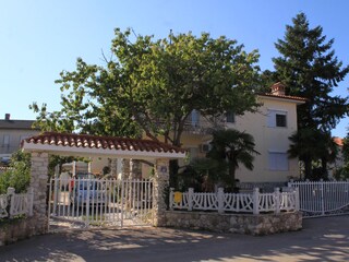 Apartment Valbandon  3