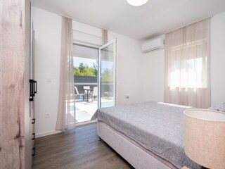 Apartment Povljana  25