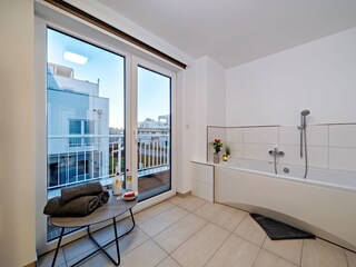 Whirlpoolbadewanne in der ersten Etage