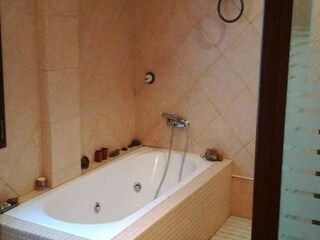 Chalet Posadas Features 10