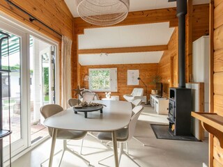 Das helle Wohnzimmer