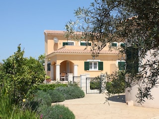 Ferienhaus Lavanda, Gemeinschaftspool, privater Garten