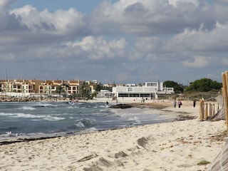 Der Strand am Club Nautico Sa Rápita