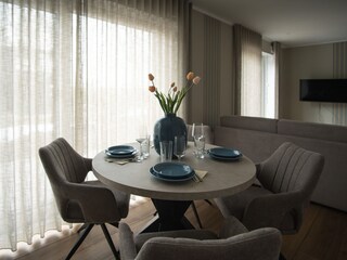 Wohn-, Schlaf- und Esszimmer