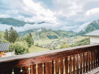 Aussicht - Blick ins Tal