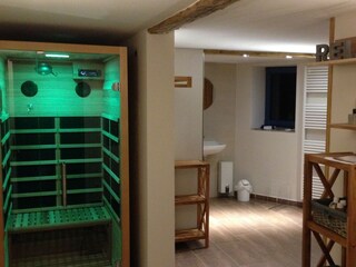 Sauna mit Infrarotkabine