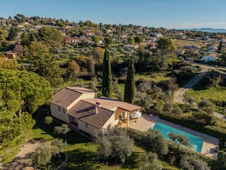 Villa Flayosc Outdoor Recording 17