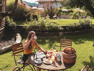 Frühstück im Garten