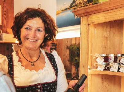 Firma Kreuzwegerhof Nals - Frau Edith Regele