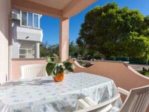 Two bedroom apartment with terrace Baška, Krk A-22681-b