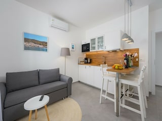 Apartment Mali Maj Features 24