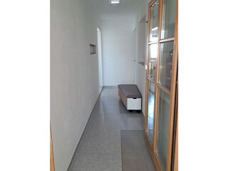 Eingangsflur mit Sitzbank